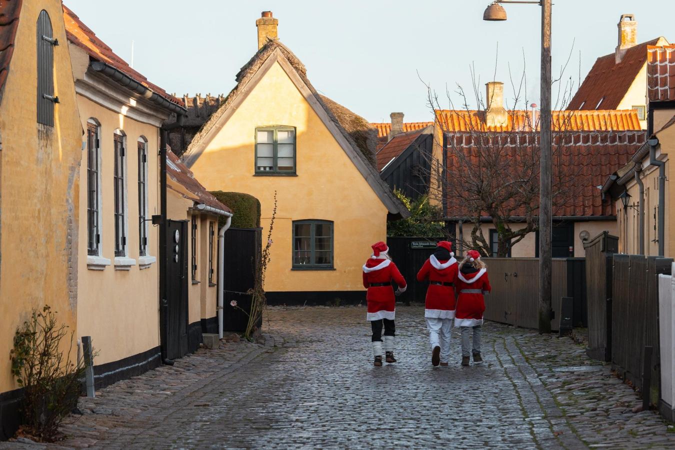 Nisser i den gamle by